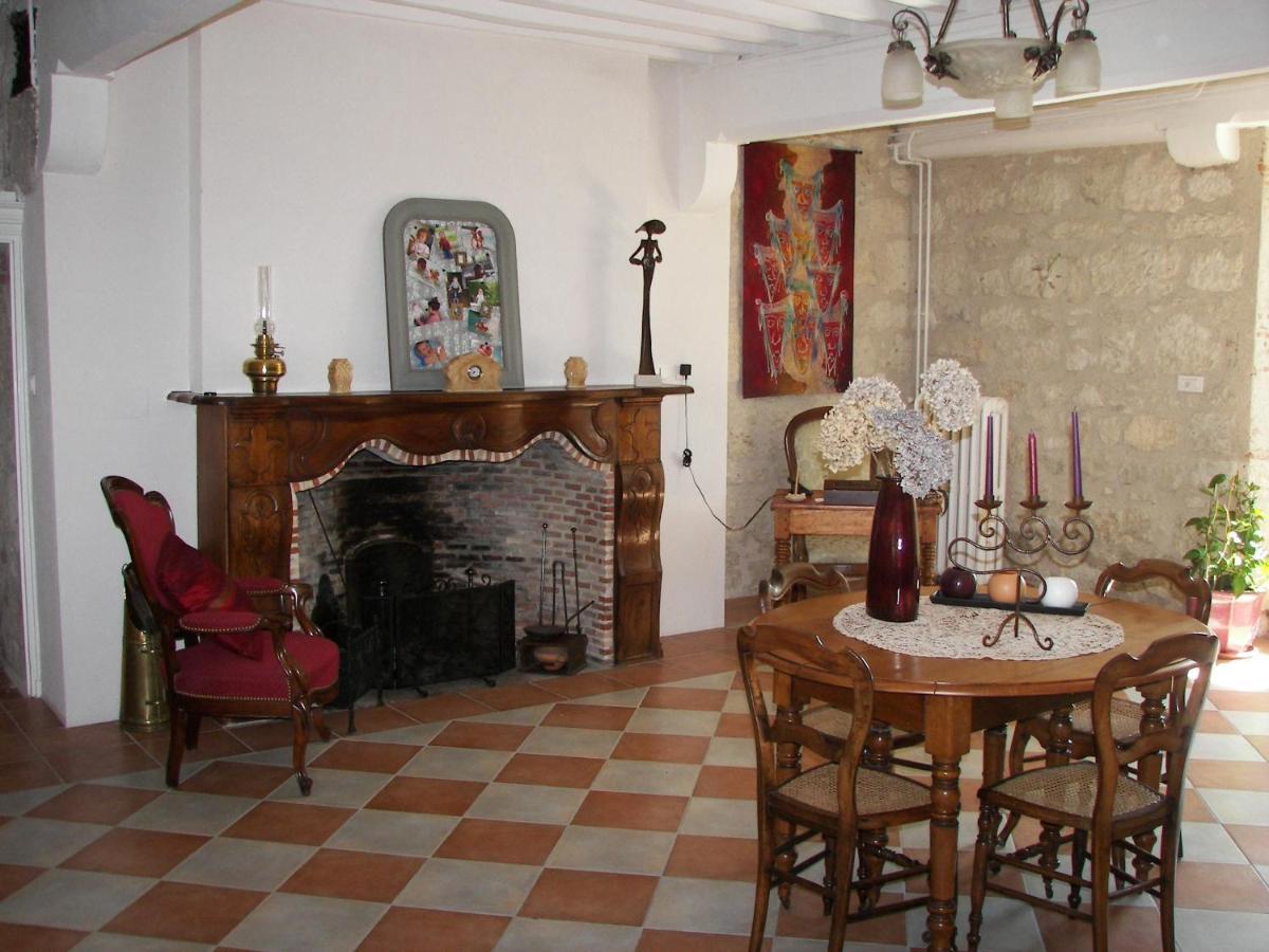 Domaine Du Noble Bed & Breakfast Saint-Jean-de-Thurac Bagian luar foto