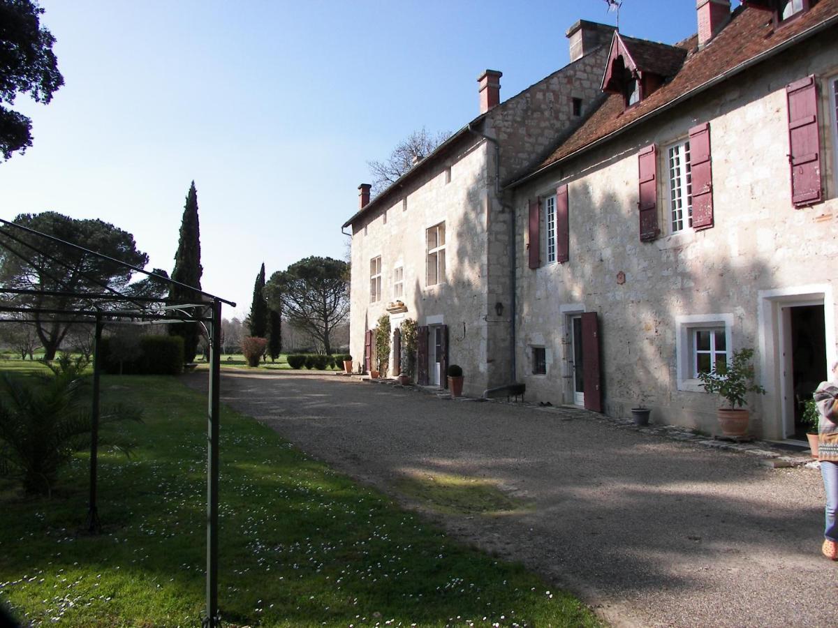Domaine Du Noble Bed & Breakfast Saint-Jean-de-Thurac Bagian luar foto