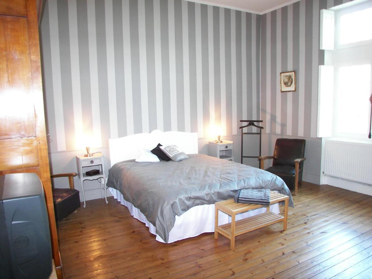 Domaine Du Noble Bed & Breakfast Saint-Jean-de-Thurac Bagian luar foto